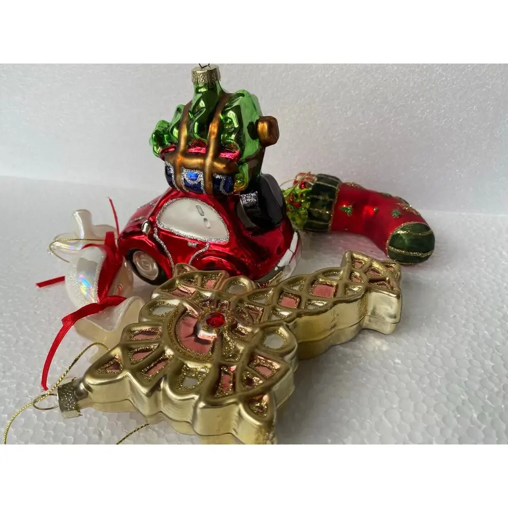 mouth-blown, hand-painted glass Christmas ornaments crafted in classic European